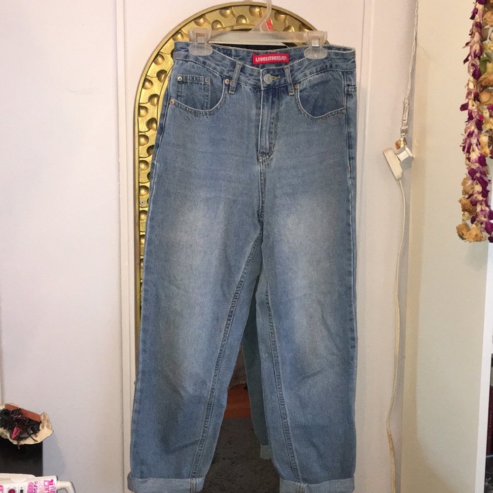 Mom jeans